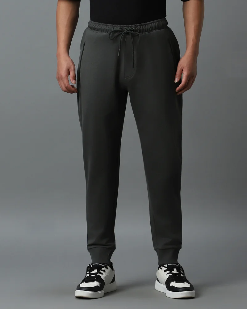 بيواكوف Men's Grey Warm Joggers